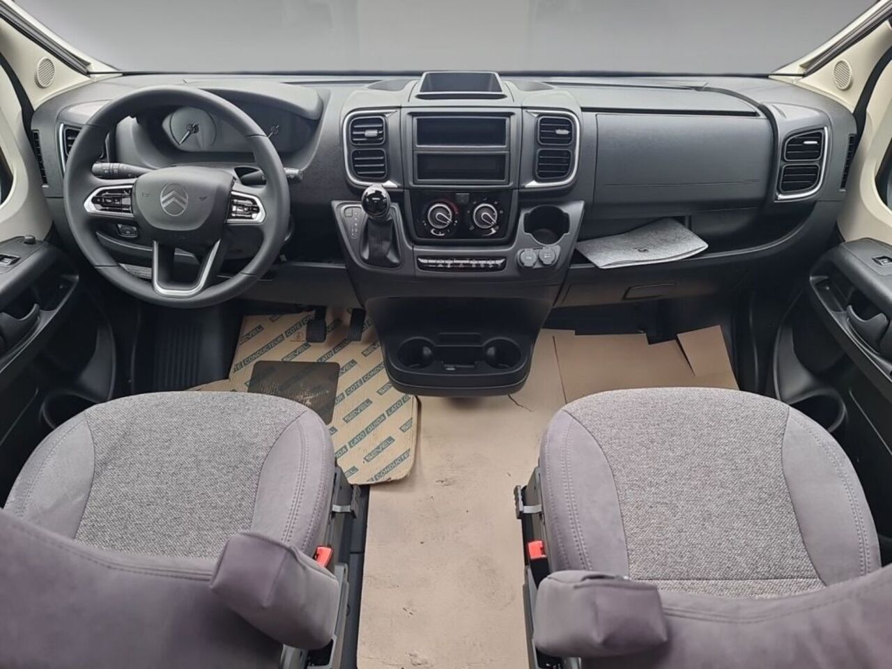 CARADO V347 pro + +++ Zufriedenheitsgarantie +++ Ansicht 10 für Fahrzeugdetailseite