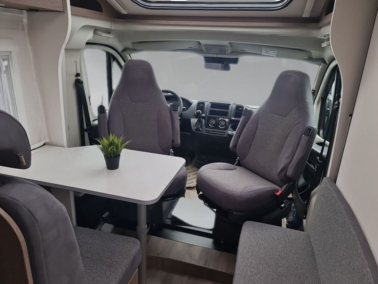 CARADO V347 pro + +++ Zufriedenheitsgarantie +++ Ansicht 11 für Fahrzeugdetailseite