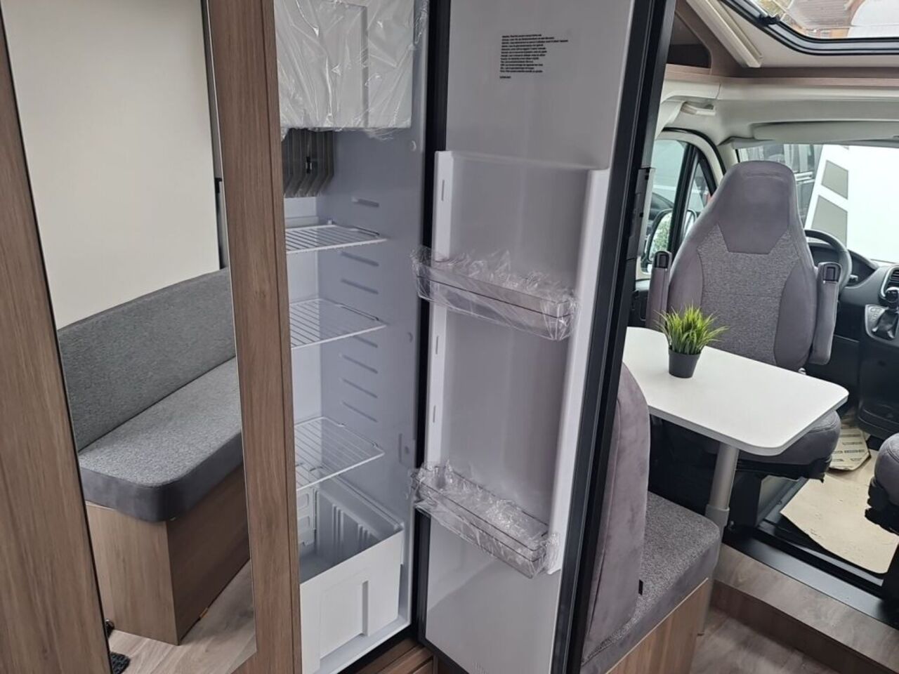 CARADO V347 pro + +++ Zufriedenheitsgarantie +++ Ansicht 14 für Fahrzeugdetailseite