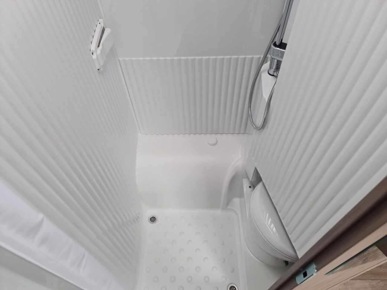 CARADO V347 pro + +++ Zufriedenheitsgarantie +++ Ansicht 16 für Fahrzeugdetailseite