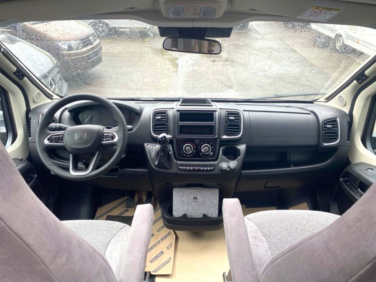 CARADO V132 Pro+ AKTIONSPREIS Ansicht 9 für Fahrzeugdetailseite