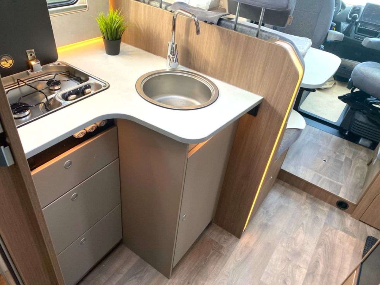 CARADO 447 Pro+ +++ Messewochen +++ Ansicht 14 für Fahrzeugdetailseite