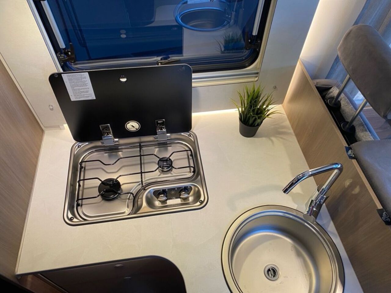 CARADO 328 pro+ +++ Messewochen +++ Ansicht 13 für Fahrzeugdetailseite