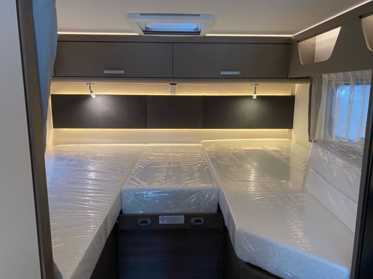 CARADO 328 pro+ +++ Messewochen +++ Ansicht 16 für Fahrzeugdetailseite