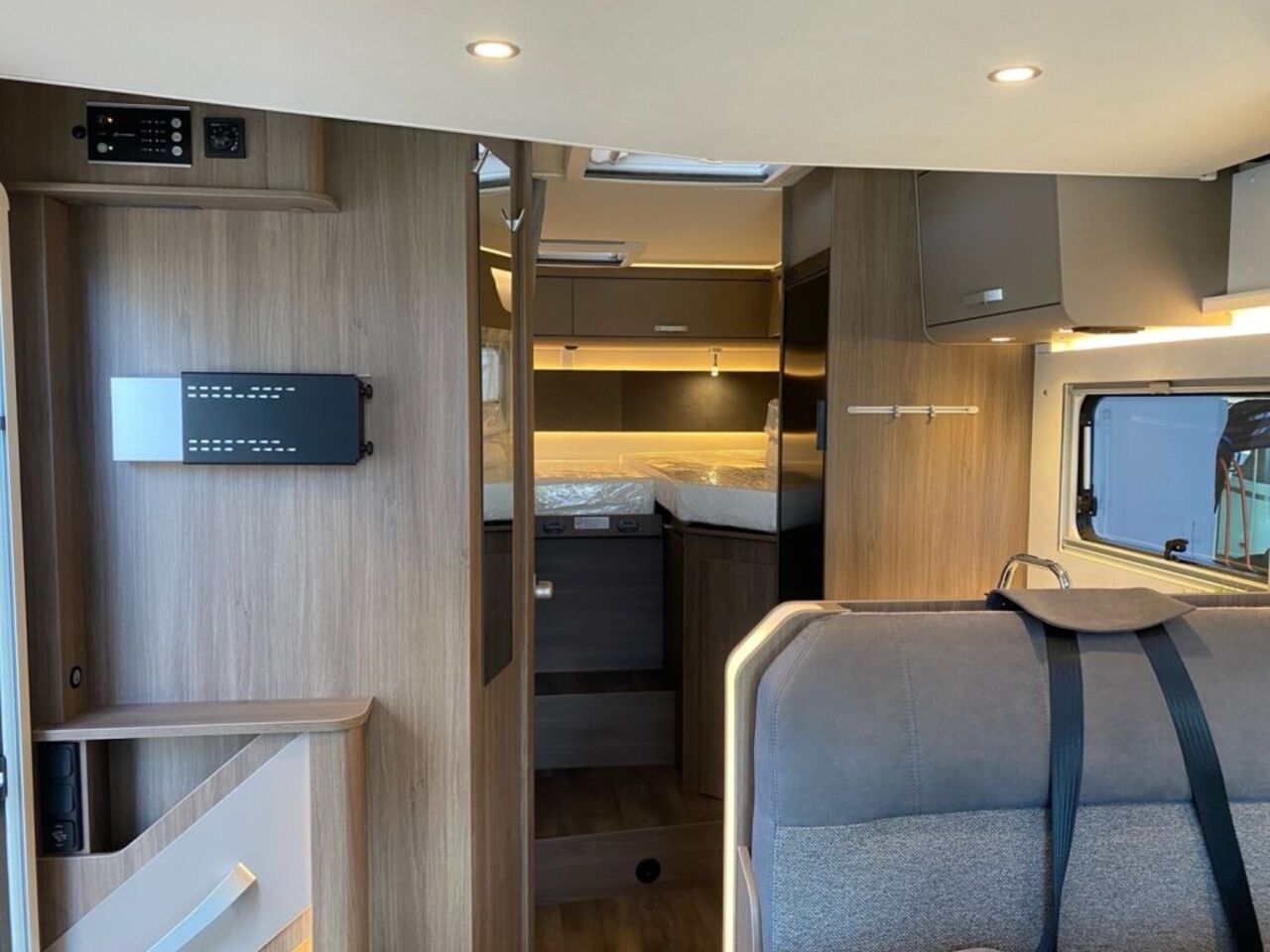 CARADO 328 pro+ +++ Messewochen +++ Ansicht 18 für Fahrzeugdetailseite