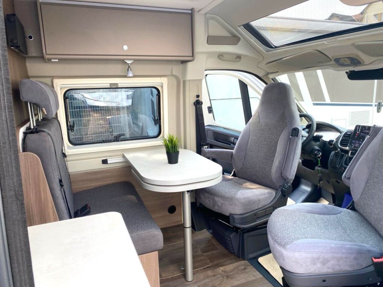 CARADO 600 PRO+ !!! Top‑Preis Garantie !!! Ansicht 21 für Fahrzeugdetailseite