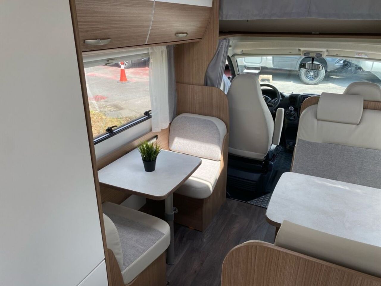 CARADO 461 +++ Messewochen +++ Ansicht 12 für Fahrzeugdetailseite