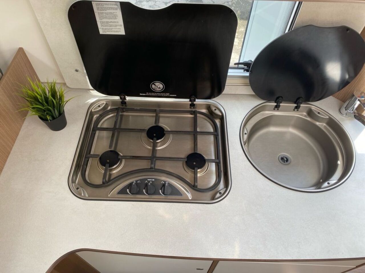 CARADO 461 +++ Messewochen +++ Ansicht 14 für Fahrzeugdetailseite