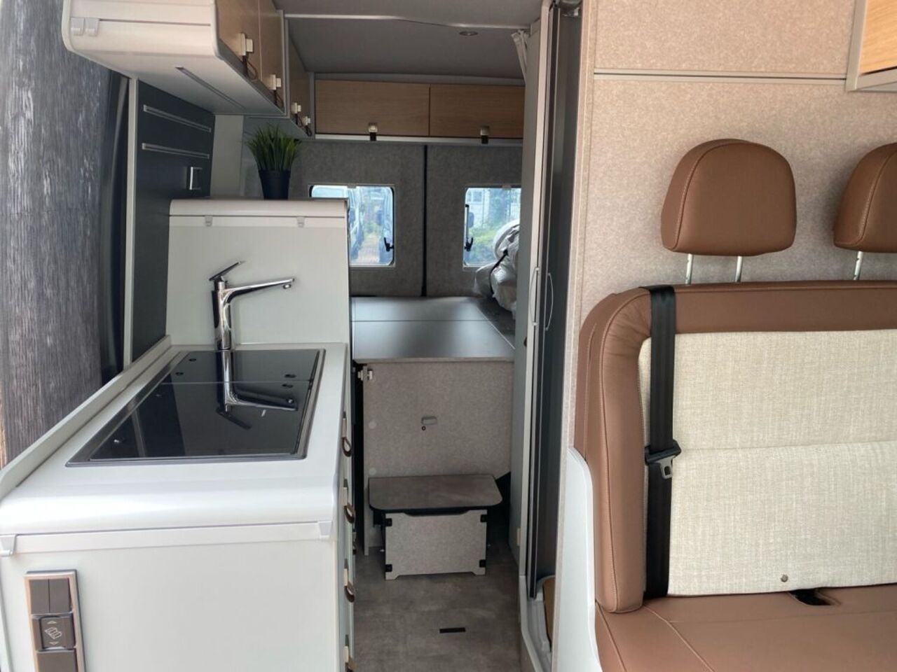 HYMER-ERIBA Grand Canyon +++ Messewochen +++ Ansicht 18 für Fahrzeugdetailseite