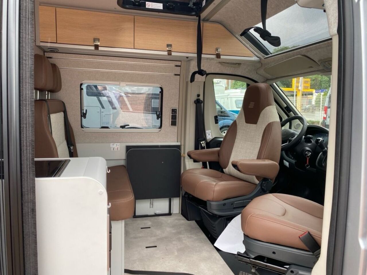 HYMER-ERIBA Grand Canyon +++ Messewochen +++ Ansicht 20 für Fahrzeugdetailseite