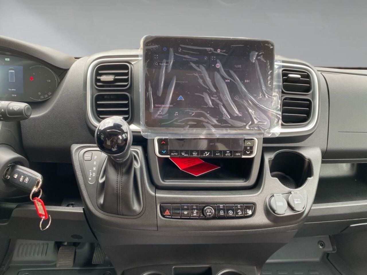 HYMER-ERIBA Grand Canyon +++ Messewochen +++ Ansicht 8 für Fahrzeugdetailseite