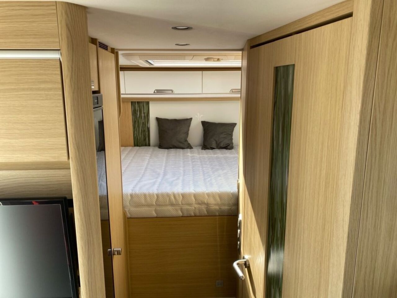 NIESMANN + BISCHOFF 6.9 Q +++ Messewochen +++ Ansicht 16 für Fahrzeugdetailseite