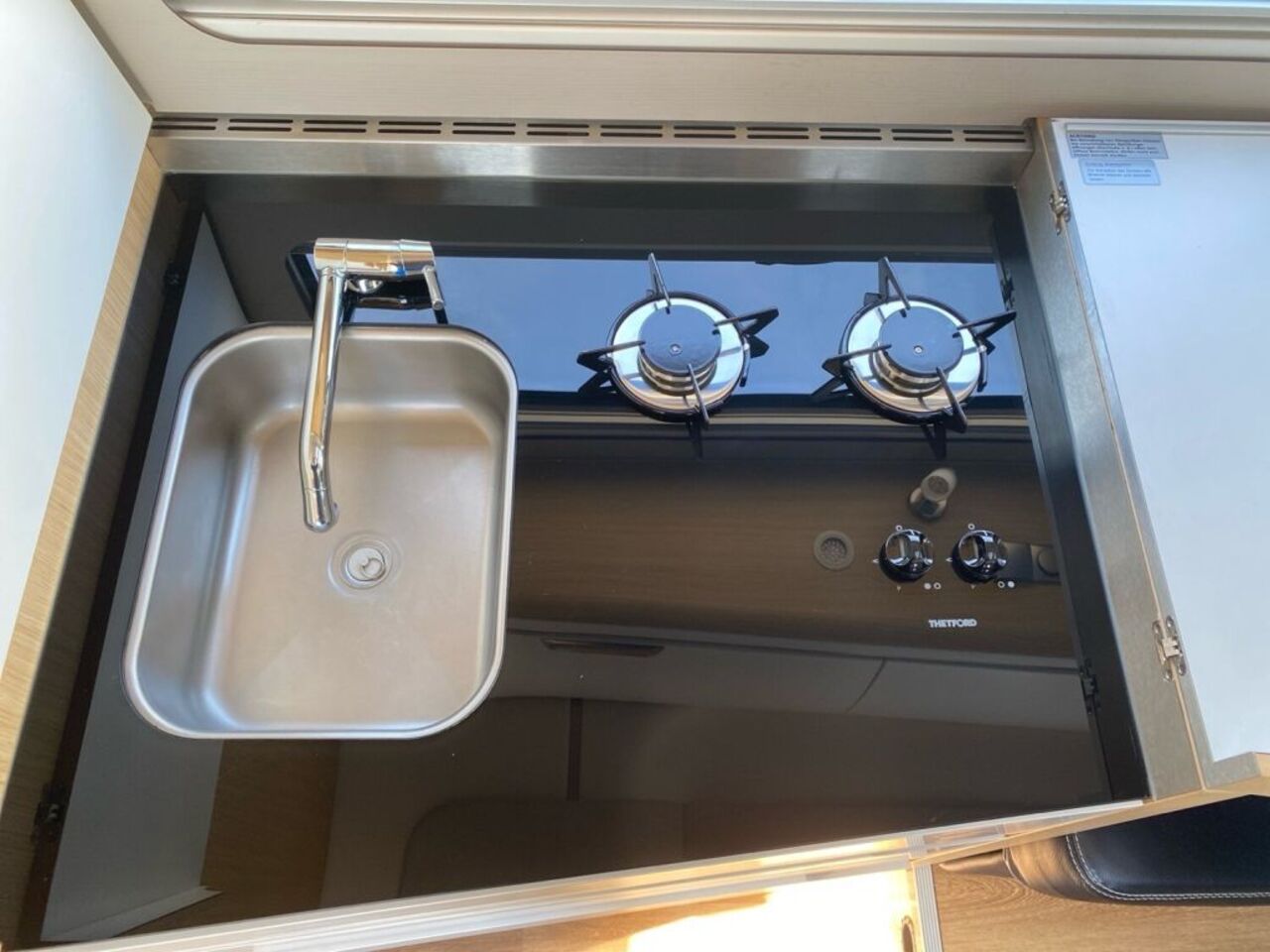 NIESMANN + BISCHOFF 6.9 Q Ihr Vorteil. Unser Service. Ansicht 21 für Fahrzeugdetailseite