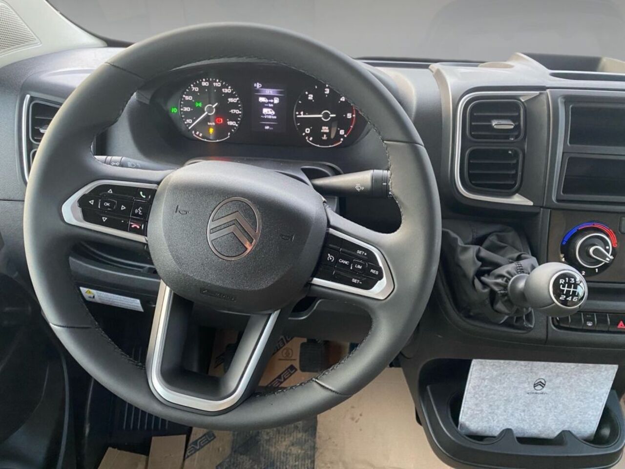 CARADO 132 PRO +++ Messewochen +++ Ansicht 8 für Fahrzeugdetailseite