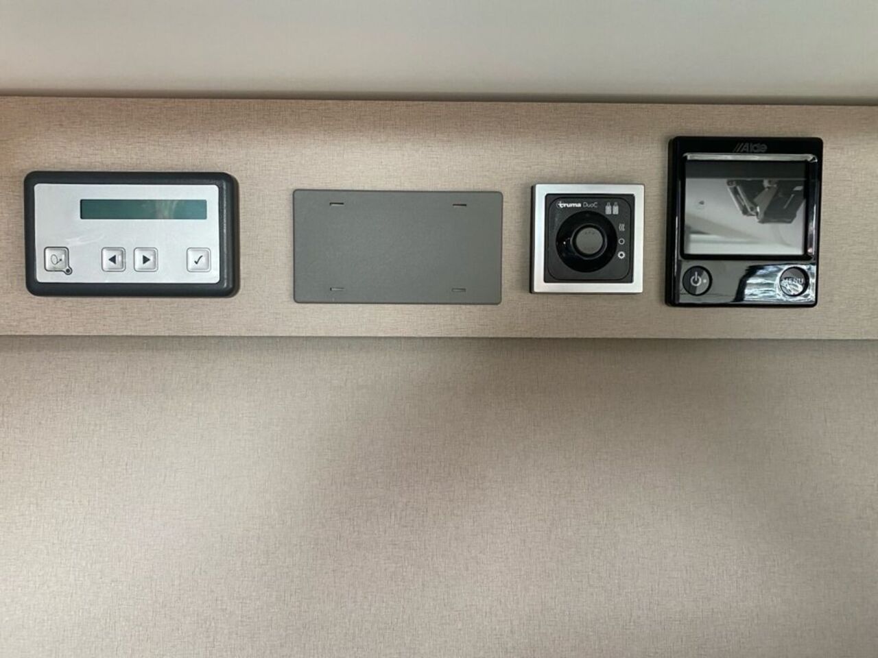 HYMER-ERIBA I 680 !!! Top-Preis Garantie !!! Ansicht 23 für Fahrzeugdetailseite