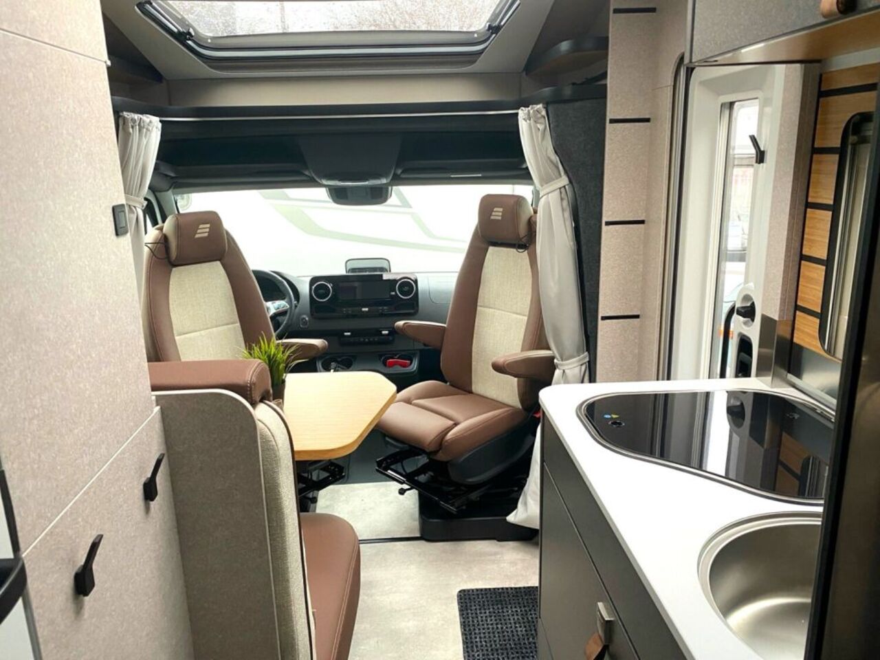 HYMER-ERIBA 580 3 Jahre EHG Anschlußgarantie Ansicht 16 für Fahrzeugdetailseite