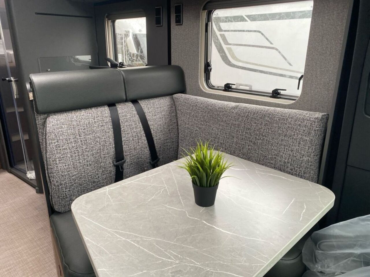 HYMER-ERIBA T 680 +++ Zufriedenheitsgarantie +++ Ansicht 11 für Fahrzeugdetailseite