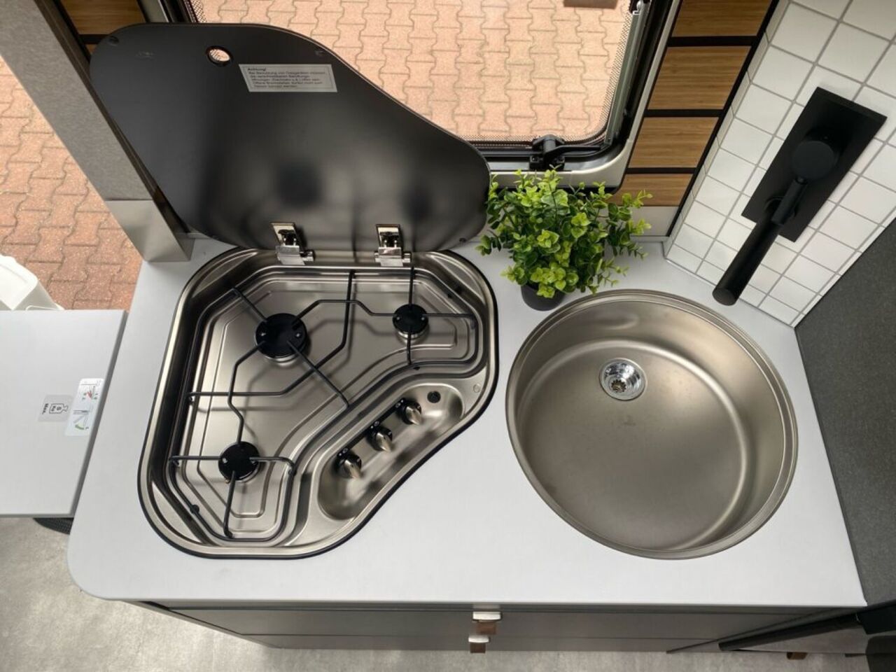 HYMER-ERIBA 570 CrossOver Top Angebot! Ansicht 13 für Fahrzeugdetailseite