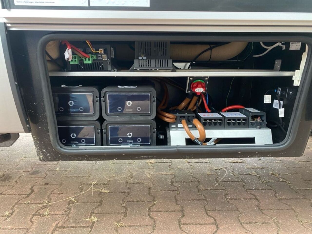 HYMER-ERIBA 570 CrossOver Top Angebot! Ansicht 22 für Fahrzeugdetailseite