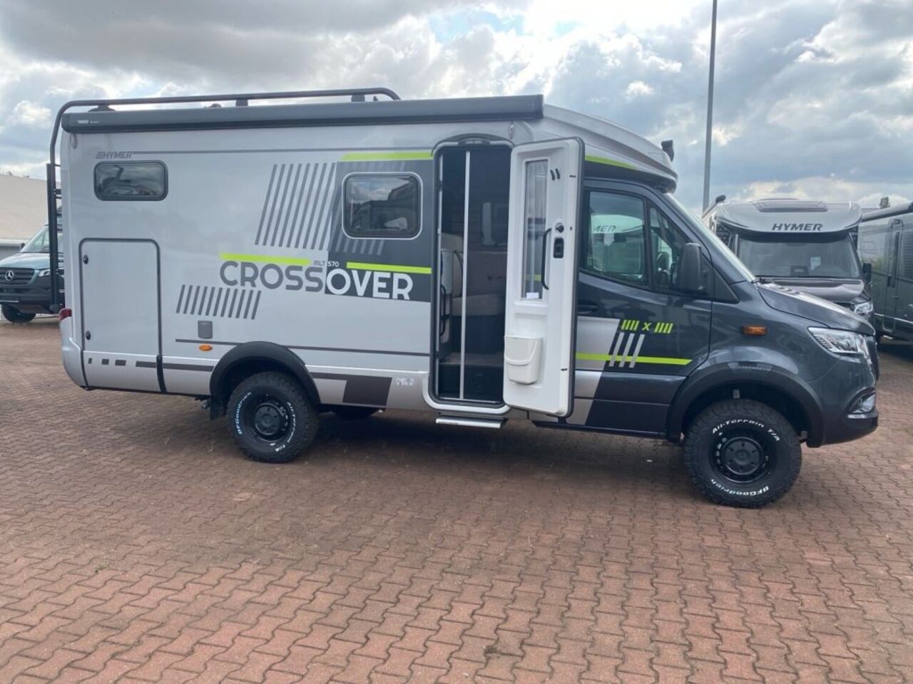 HYMER-ERIBA 570 CrossOver Top Angebot! Ansicht 24 für Fahrzeugdetailseite
