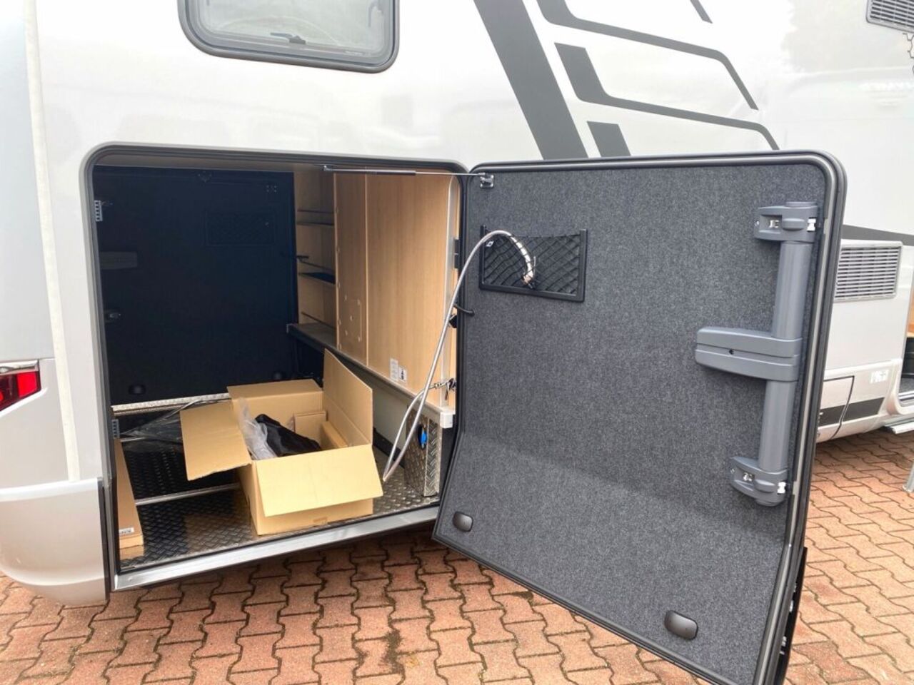 HYMER-ERIBA T 780 BlackLine !!! Top-Preis Garantie !!! Ansicht 21 für Fahrzeugdetailseite