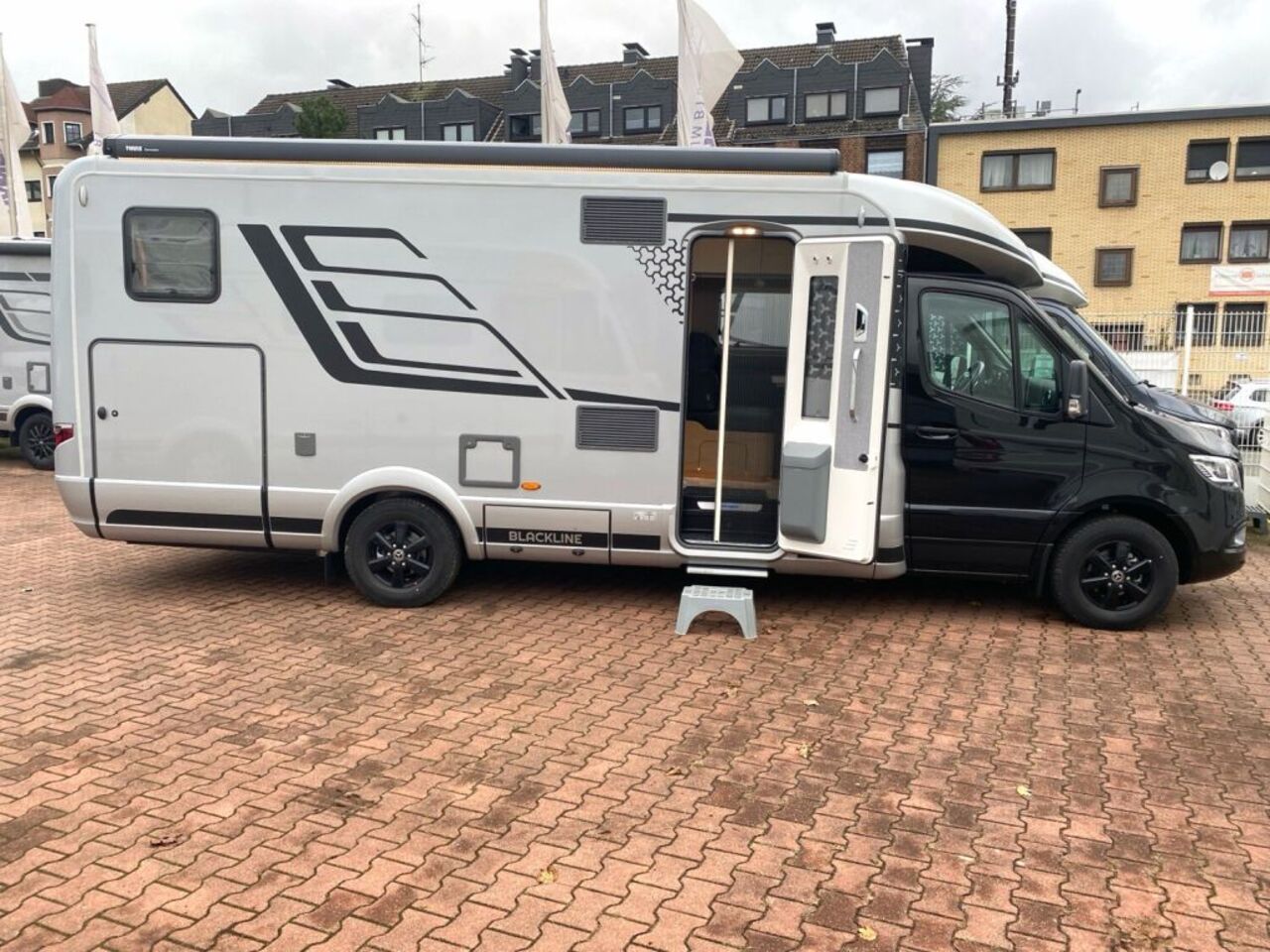 HYMER-ERIBA T 780 BlackLine !!! Top-Preis Garantie !!! Ansicht 24 für Fahrzeugdetailseite