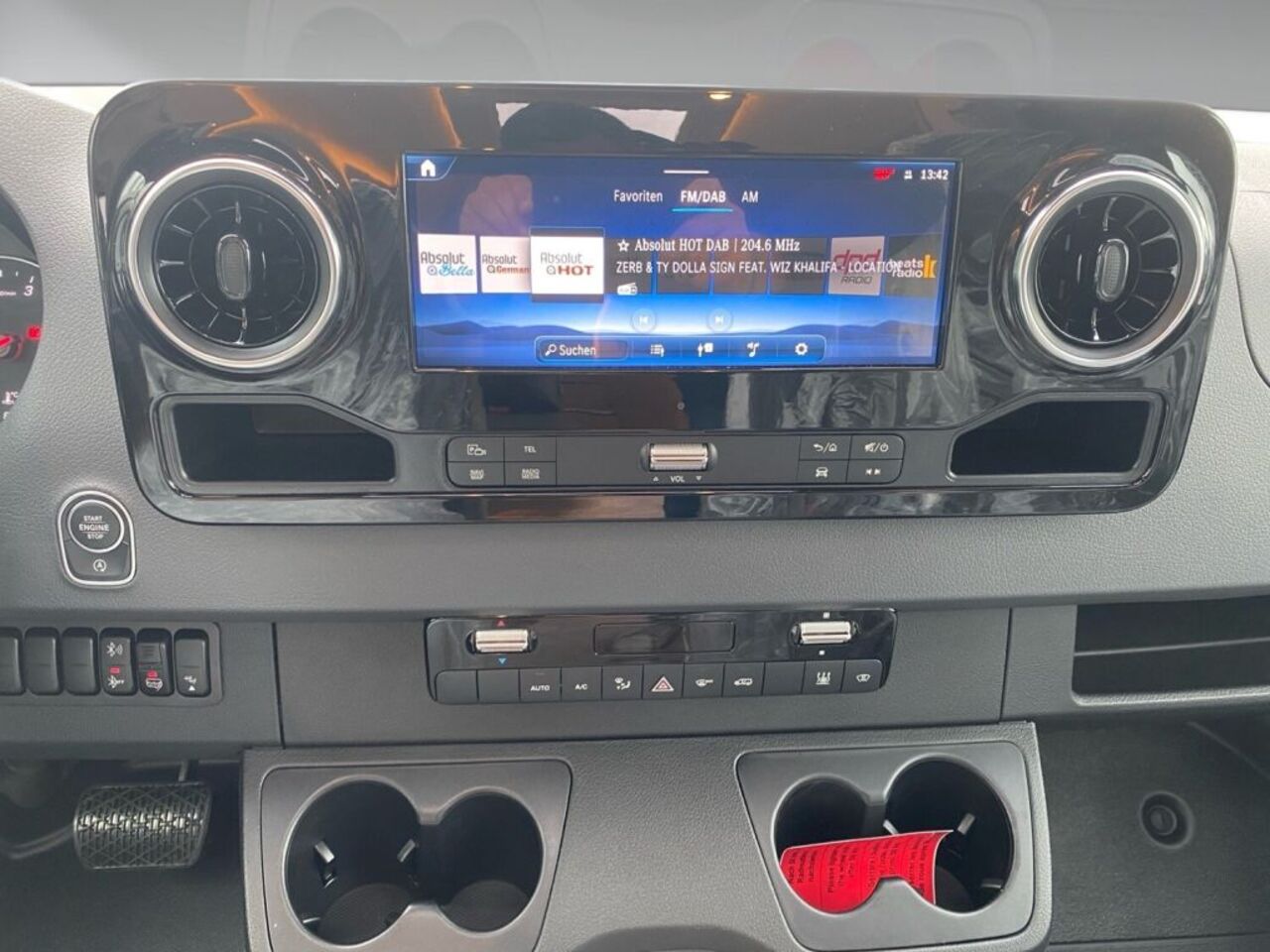 HYMER-ERIBA T 780 BlackLine +++ Messewochen +++ Ansicht 7 für Fahrzeugdetailseite