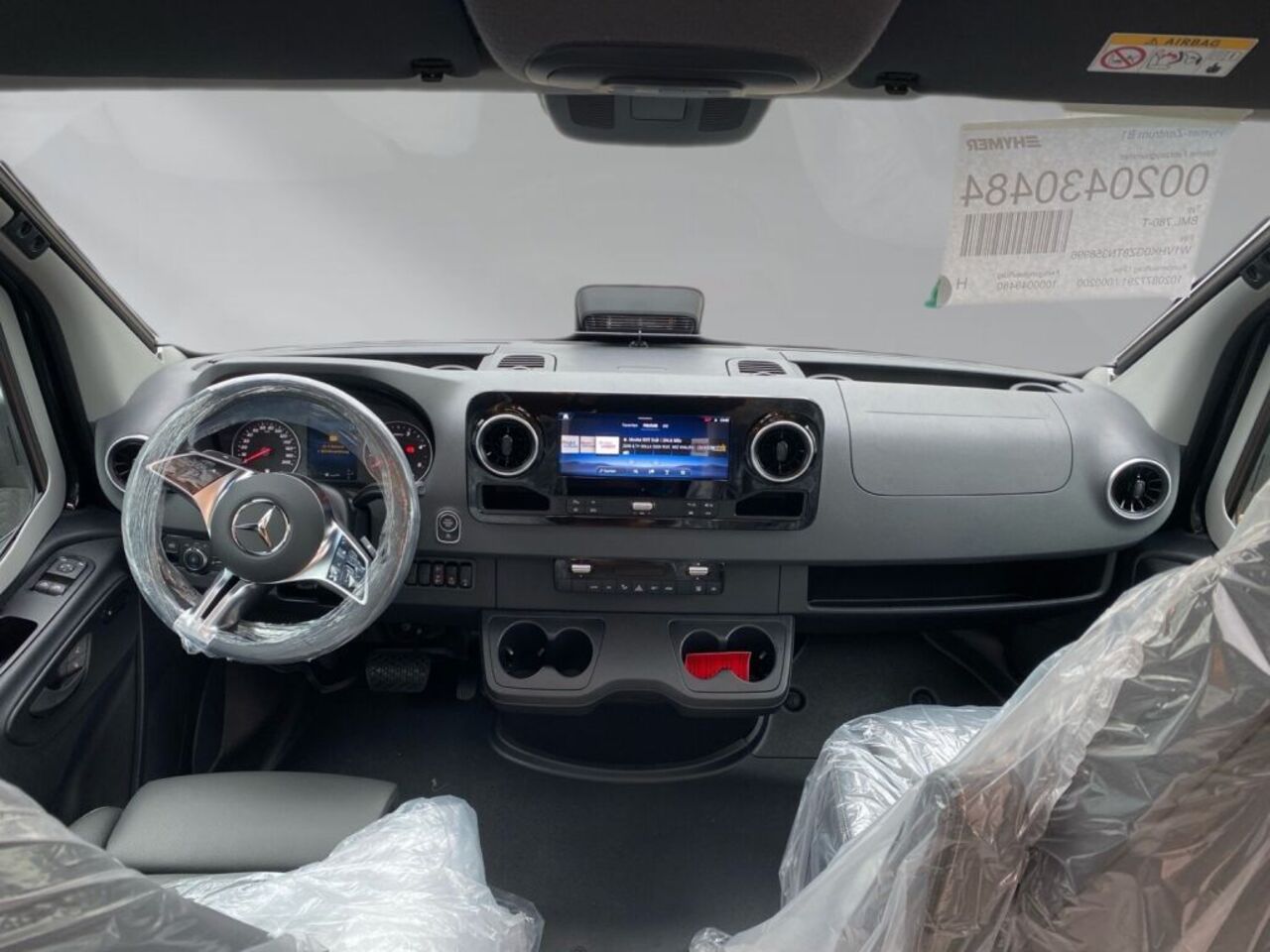 HYMER-ERIBA T 780 BlackLine +++ Messewochen +++ Ansicht 8 für Fahrzeugdetailseite