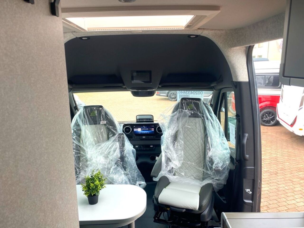 HYMER-ERIBA Grand Canyon S 600 CrossOver CARAVAN SALON DEAL Ansicht 18 für Fahrzeugdetailseite