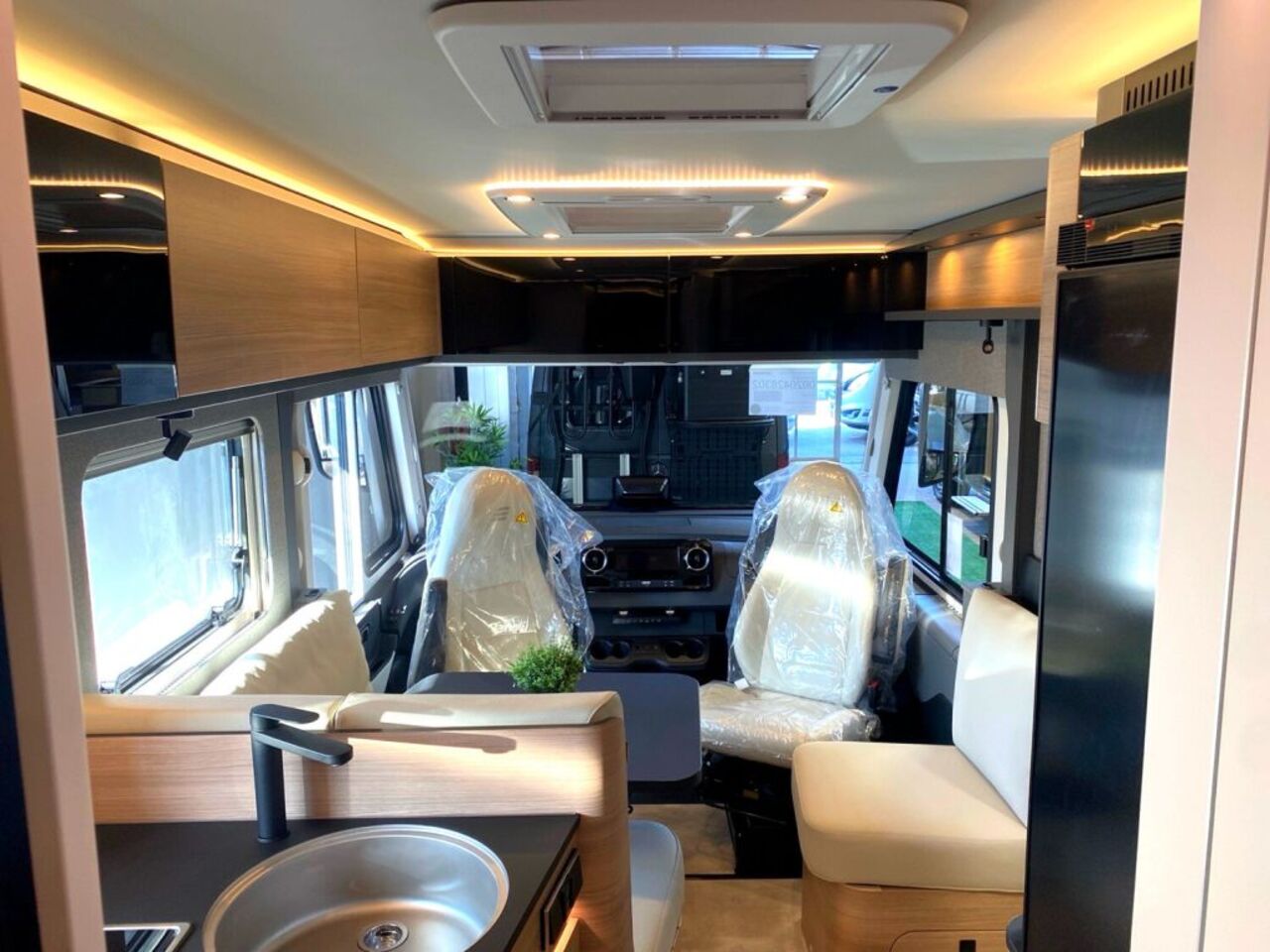 HYMER-ERIBA I 680 !!! Top-Preis Garantie !!! Ansicht 15 für Fahrzeugdetailseite