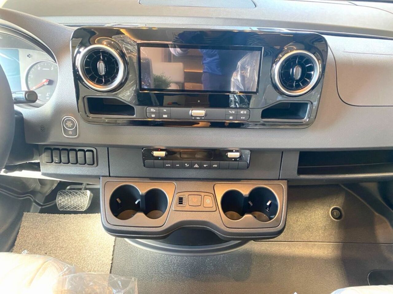HYMER-ERIBA I 680 !!! Top-Preis Garantie !!! Ansicht 5 für Fahrzeugdetailseite