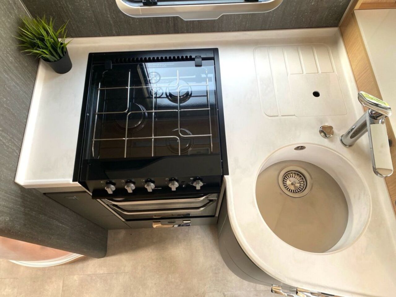 HYMER-ERIBA I 890 BlackLine ALDE WW Heizung Ansicht 14 für Fahrzeugdetailseite