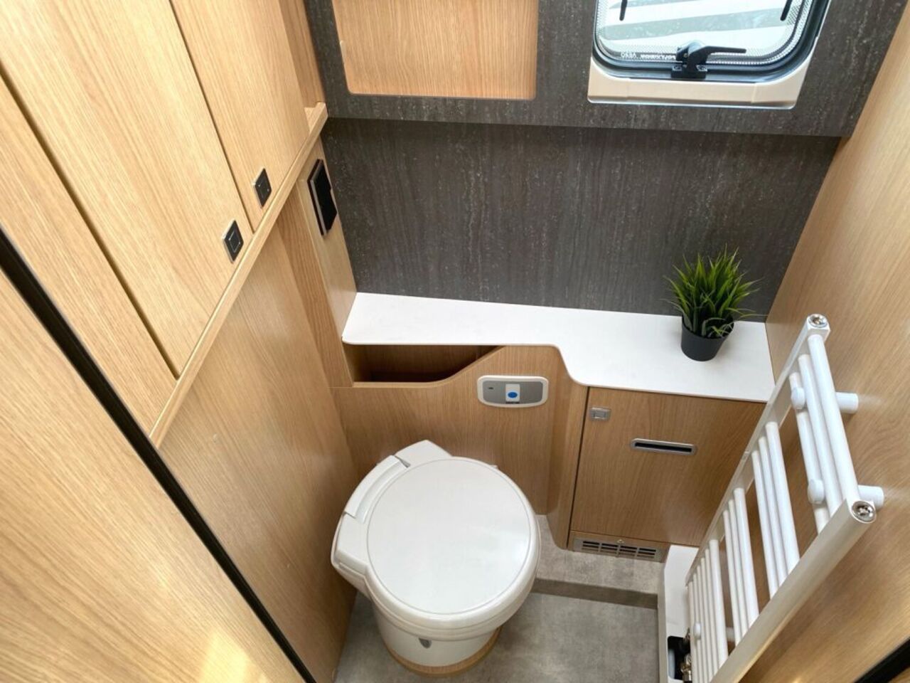 HYMER-ERIBA I 890 BlackLine ALDE WW Heizung Ansicht 15 für Fahrzeugdetailseite