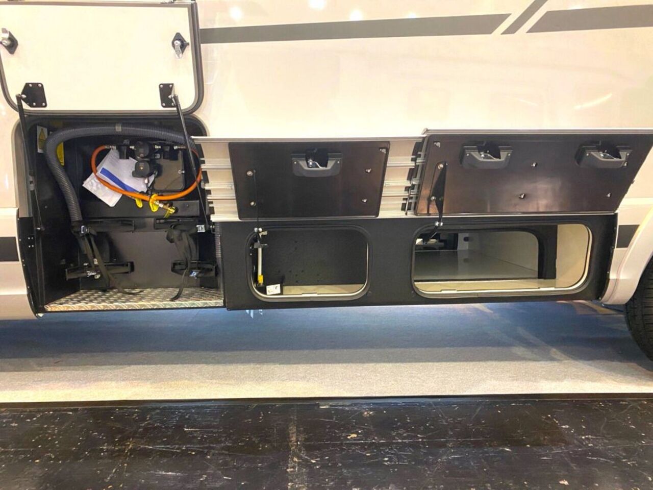 HYMER-ERIBA I 890 BlackLine ALDE WW Heizung Ansicht 27 für Fahrzeugdetailseite