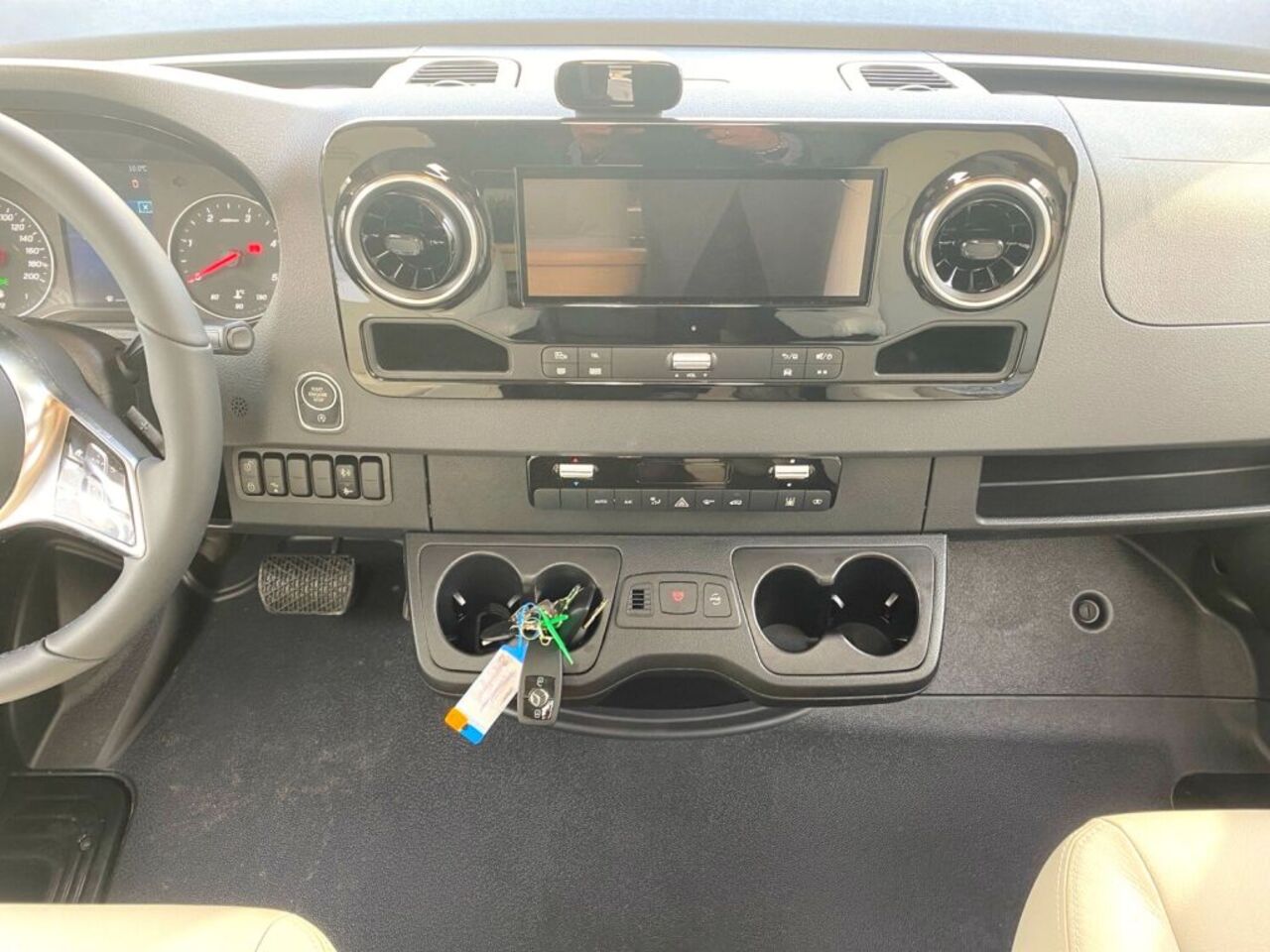 HYMER-ERIBA I 890 BlackLine ALDE WW Heizung Ansicht 8 für Fahrzeugdetailseite