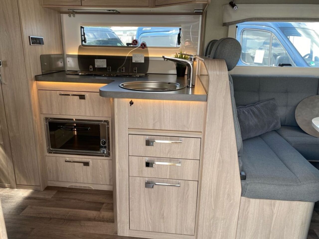 KABE x780 LXL +++ Messewochen +++ Ansicht 12 für Fahrzeugdetailseite