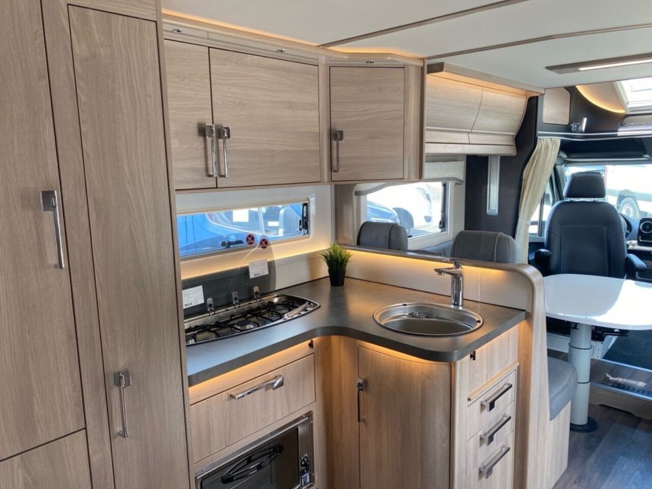 KABE x780 LXL +++ Messewochen +++ Ansicht 13 für Fahrzeugdetailseite