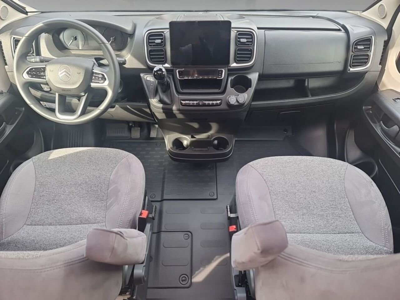 CARADO V347 pro + Ihr Vorteil. Unser Service. Ansicht 10 für Fahrzeugdetailseite