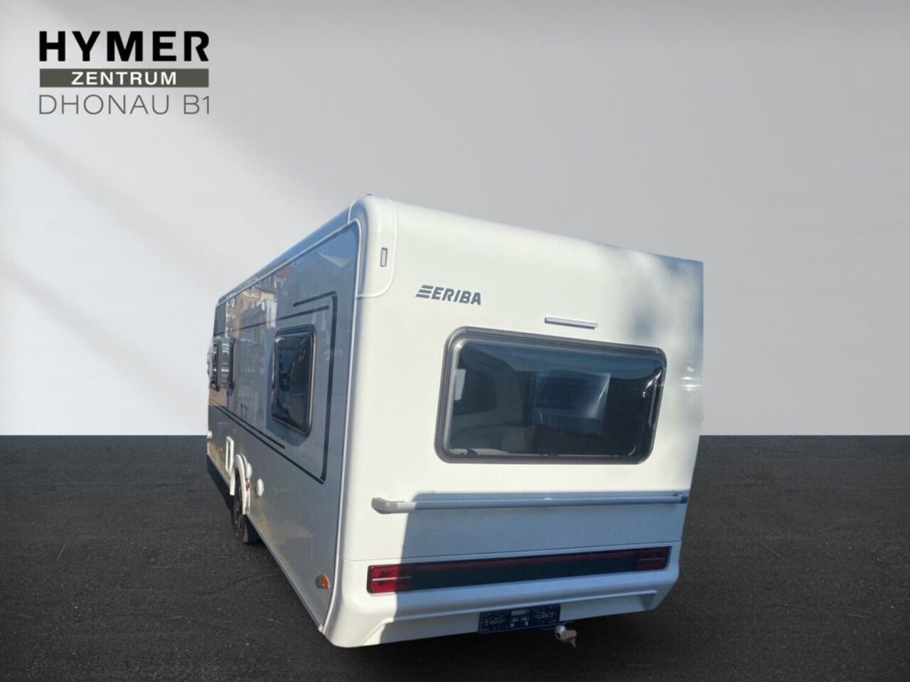 HYMER-ERIBA 495 +++ Messewochen +++ Ansicht 3 für Fahrzeugdetailseite