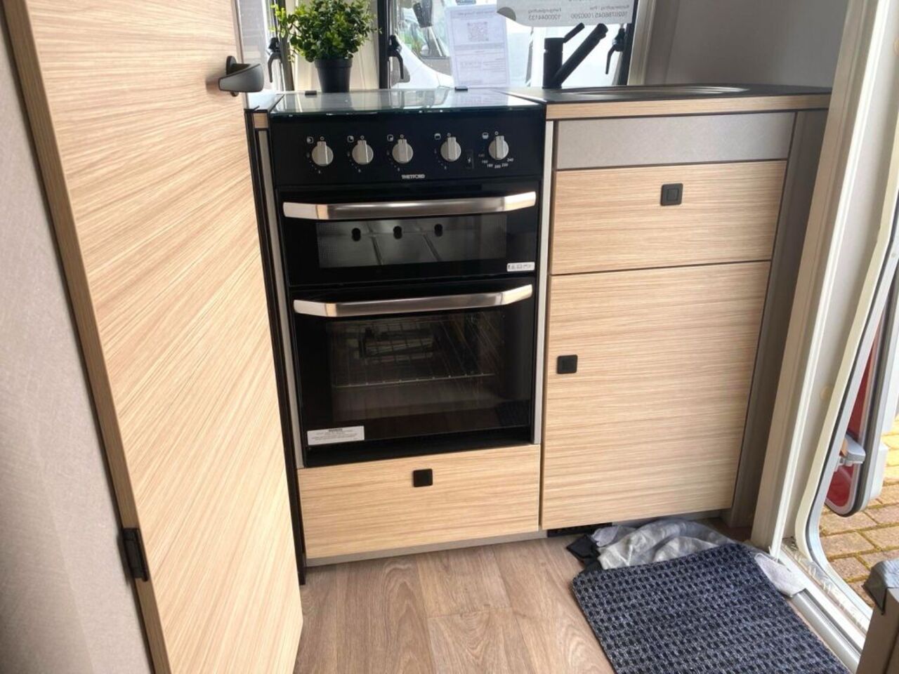 HYMER-ERIBA 420  !!! Abverkauf Vorführwagen !!! Ansicht 10 für Fahrzeugdetailseite