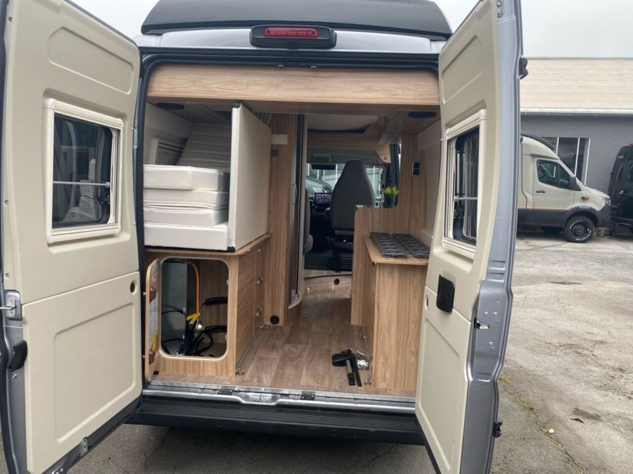 HYMER-ERIBA Ayers Rock +++ Messewochen +++ Ansicht 20 für Fahrzeugdetailseite