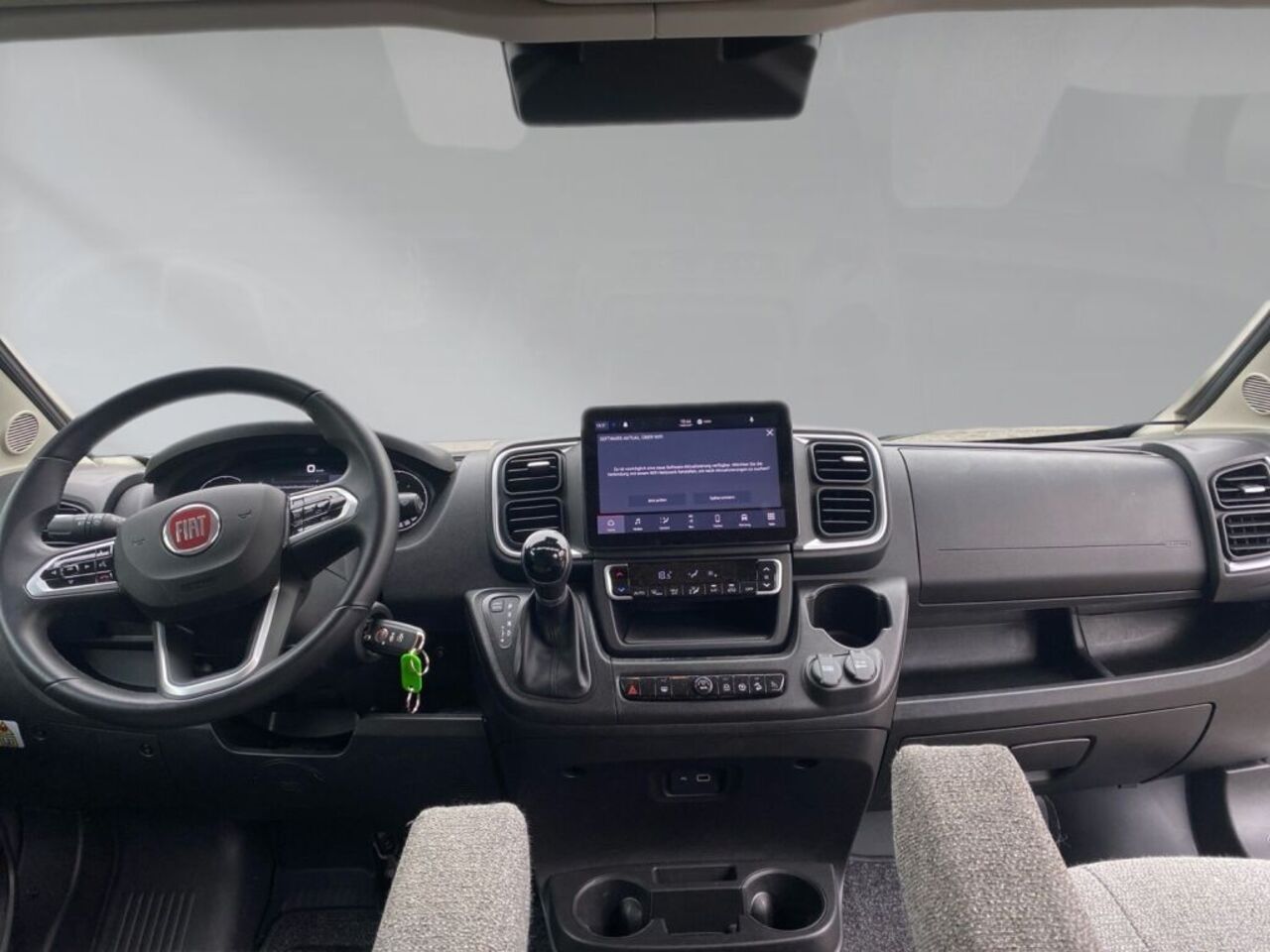 HYMER-ERIBA Ayers Rock +++ Messewochen +++ Ansicht 8 für Fahrzeugdetailseite