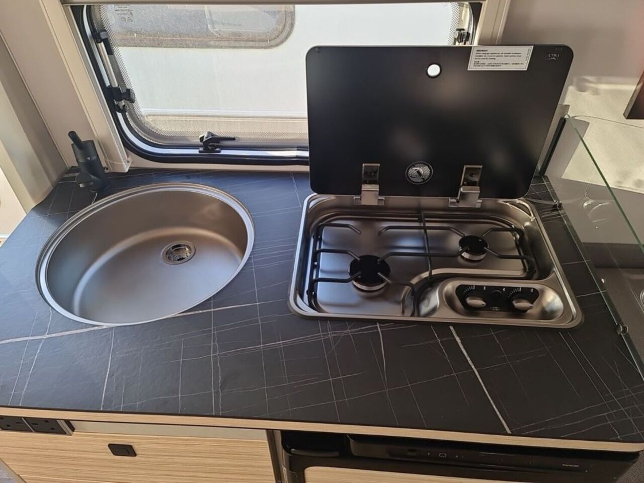 HYMER-ERIBA 542 +++ Messewochen +++ Ansicht 13 für Fahrzeugdetailseite