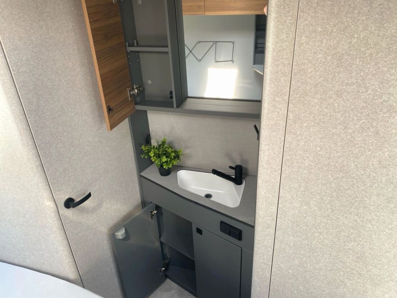 HYMER-ERIBA 485 !!! Top-Preis Garantie !!! Ansicht 11 für Fahrzeugdetailseite