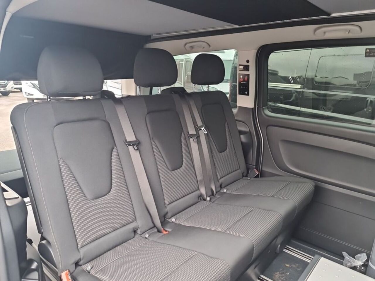 CROSSCAMP Base X Ihr Vorteil. Unser Service. Ansicht 24 für Fahrzeugdetailseite