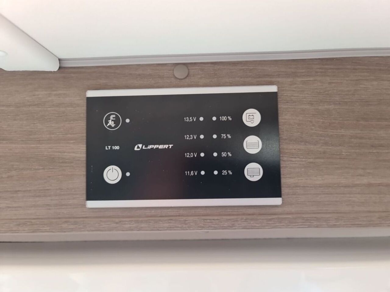 CARADO V339 Ihr Vorteil. Unser Service. Ansicht 21 für Fahrzeugdetailseite