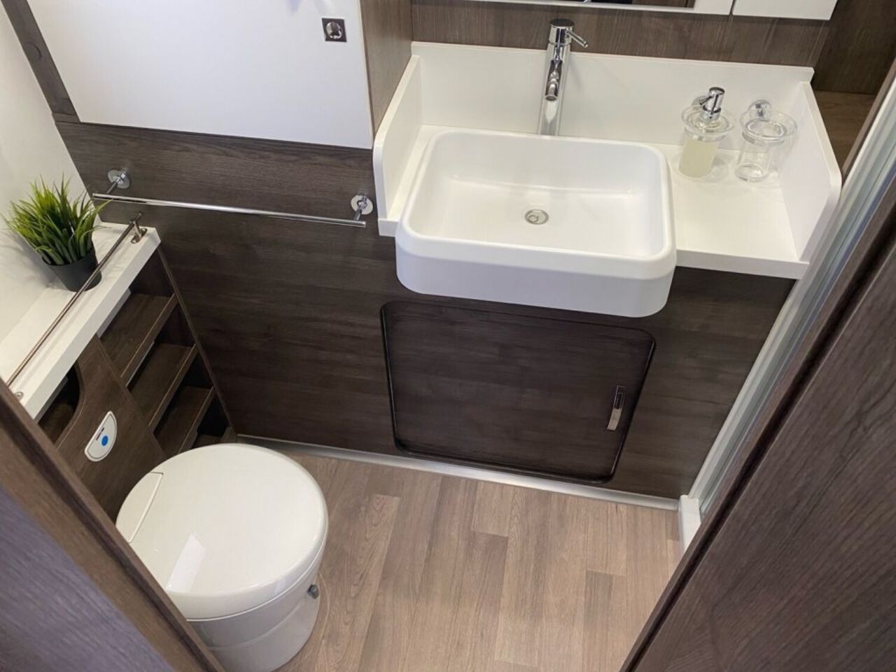 BENIMAR T488 +++ Zufriedenheitsgarantie +++ Ansicht 13 für Fahrzeugdetailseite