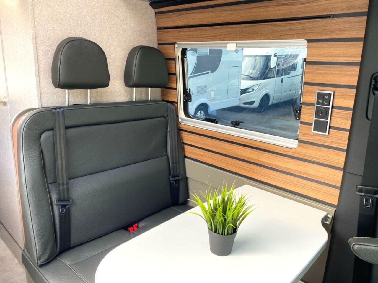 HYMER-ERIBA Grand Canyon S 700 +++ Zufriedenheitsgarantie +++ Ansicht 15 für Fahrzeugdetailseite