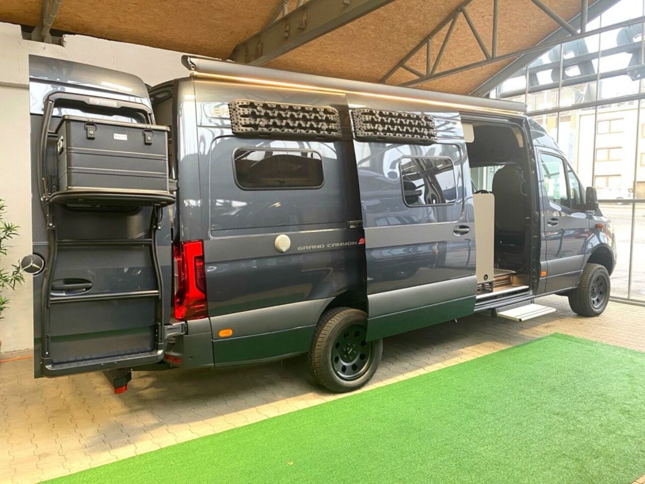 HYMER-ERIBA Grand Canyon S 700 +++ Zufriedenheitsgarantie +++ Ansicht 7 für Fahrzeugdetailseite