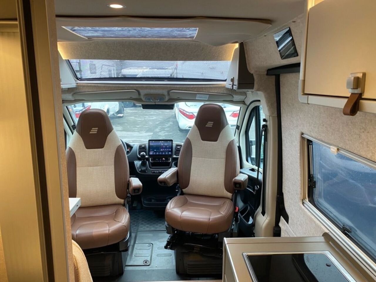 HYMER-ERIBA Grand Canyon +++ Zufriedenheitsgarantie +++ Ansicht 17 für Fahrzeugdetailseite